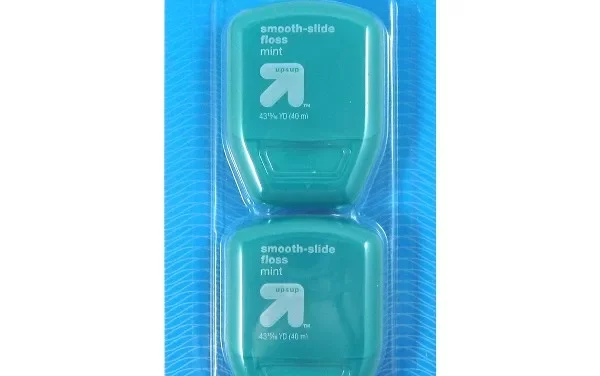 UP & UP Smooth Slide Floss Review